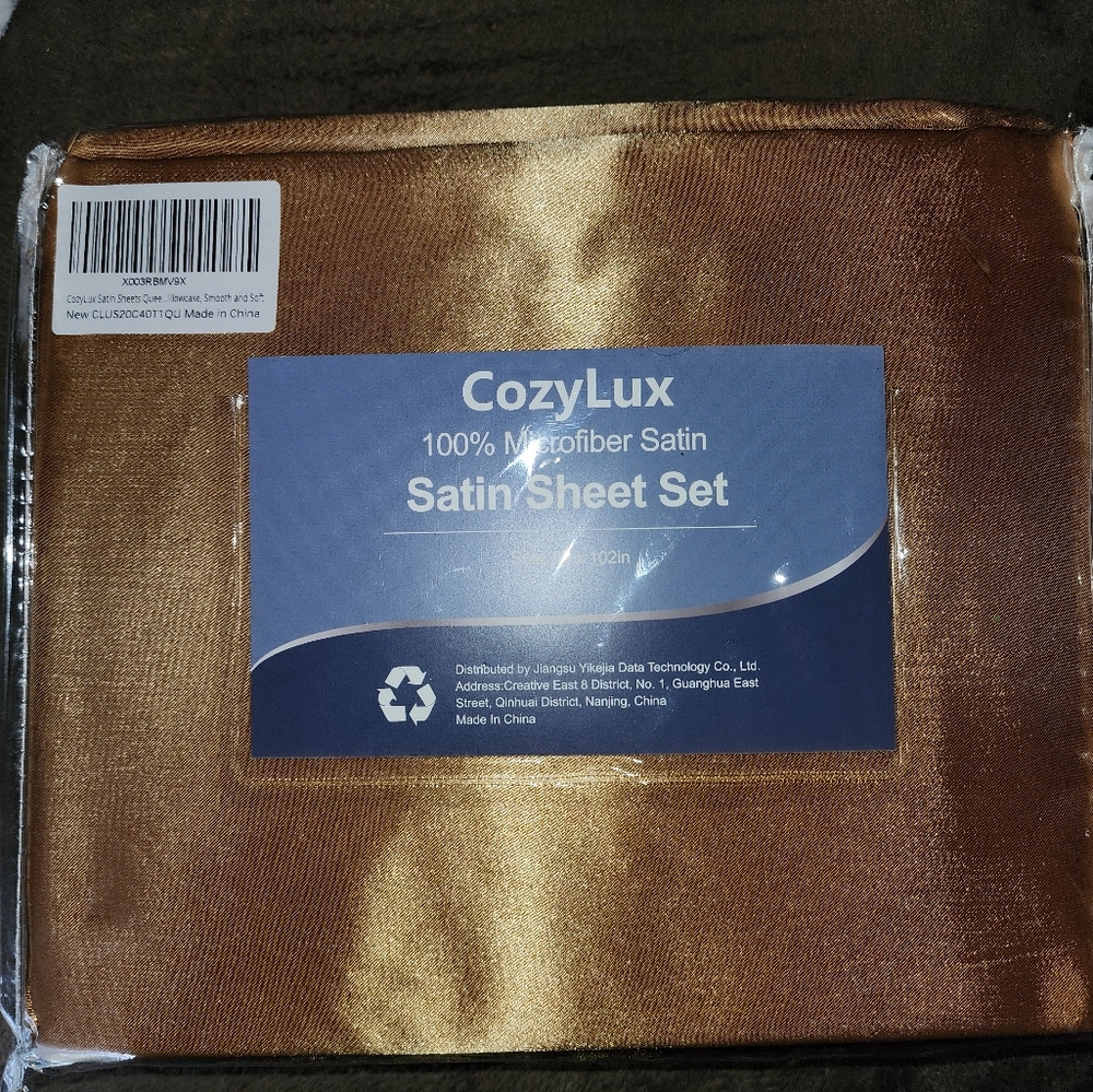 CozyLux satin sheet set